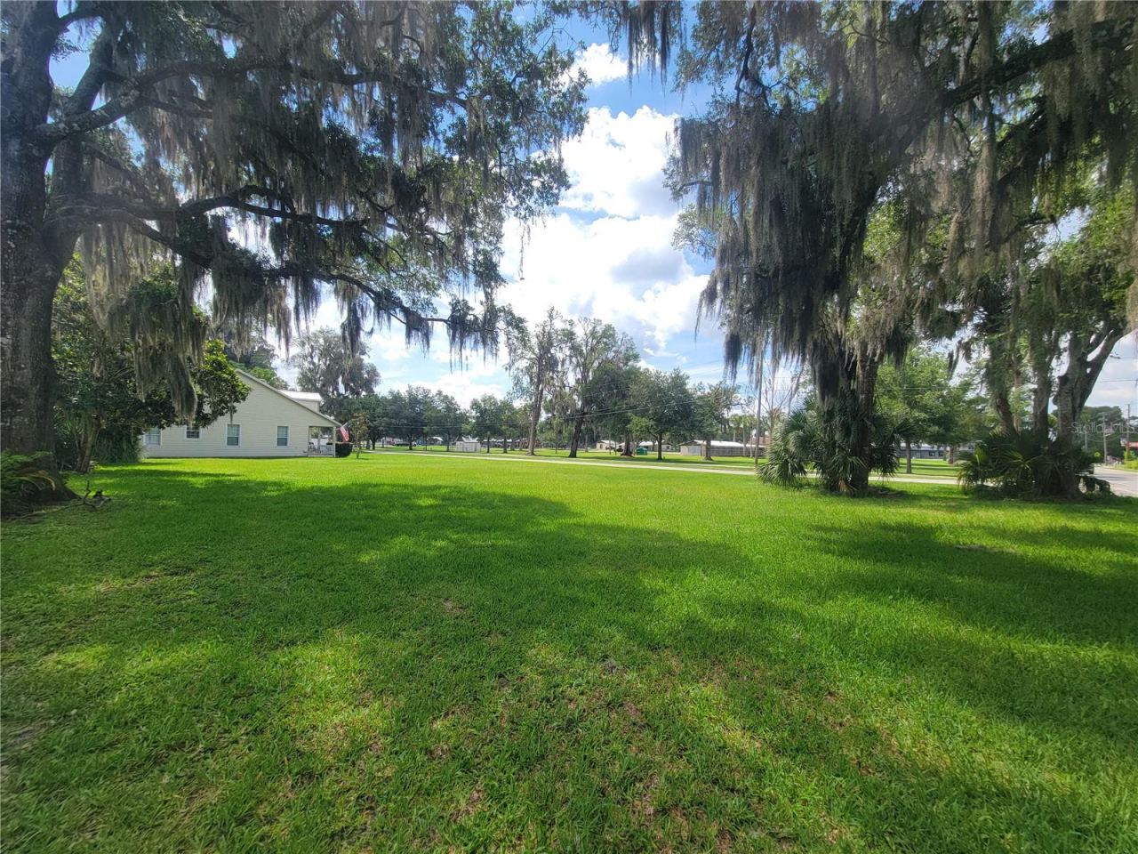 S Lakeview Dr, Lake Helen, FL 32744