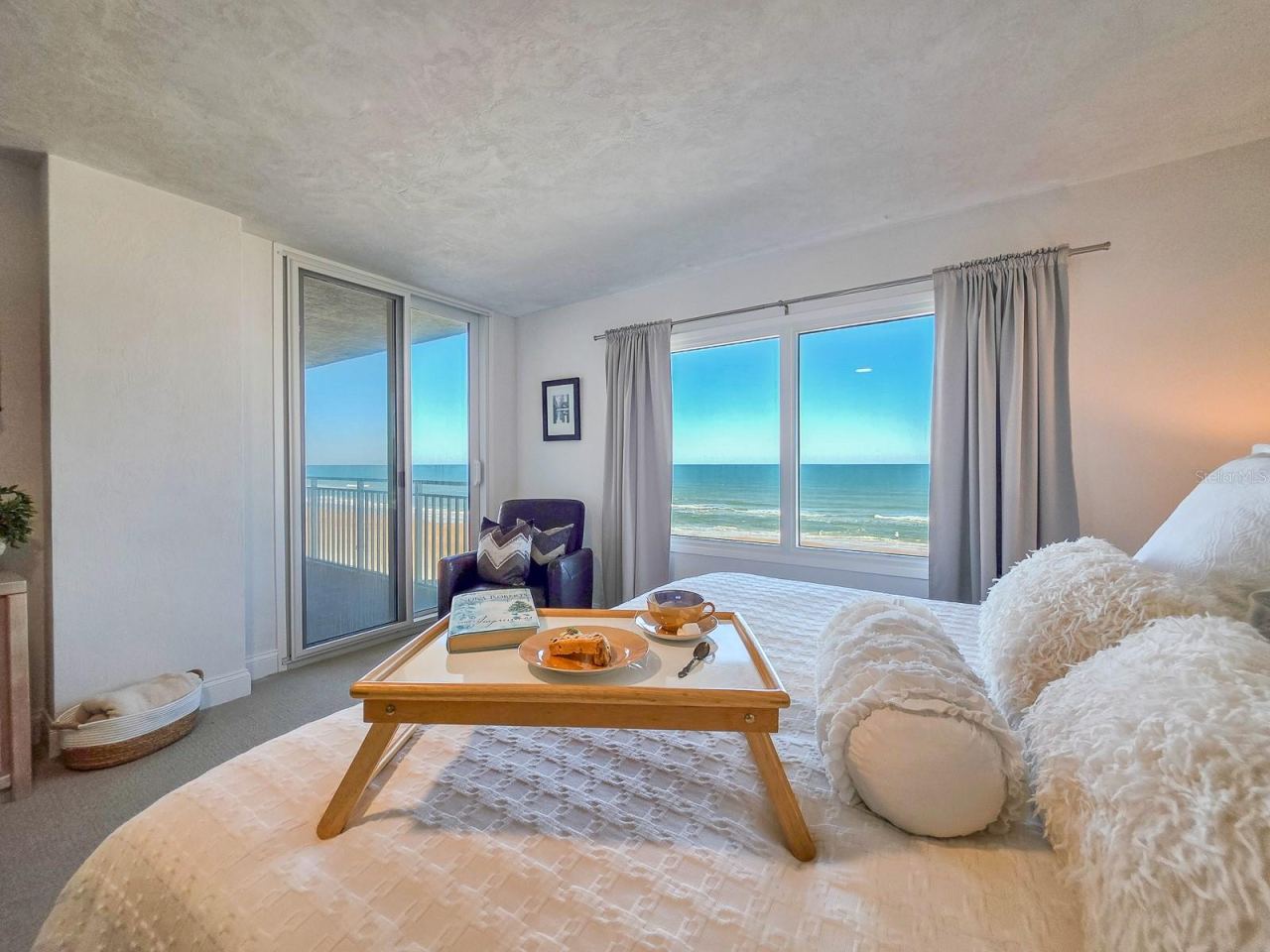 Photo 3 of 2545 S Atlantic Ave #403, Daytona Beach Shores, FL 32118
