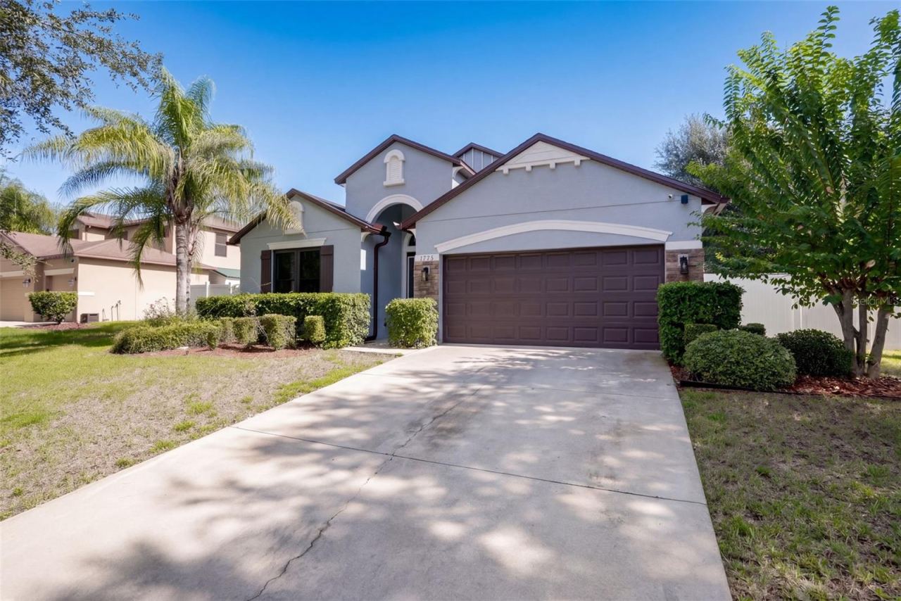 Photo 3 of 1773 Waterside Oaks Dr, Orange City, FL 32763