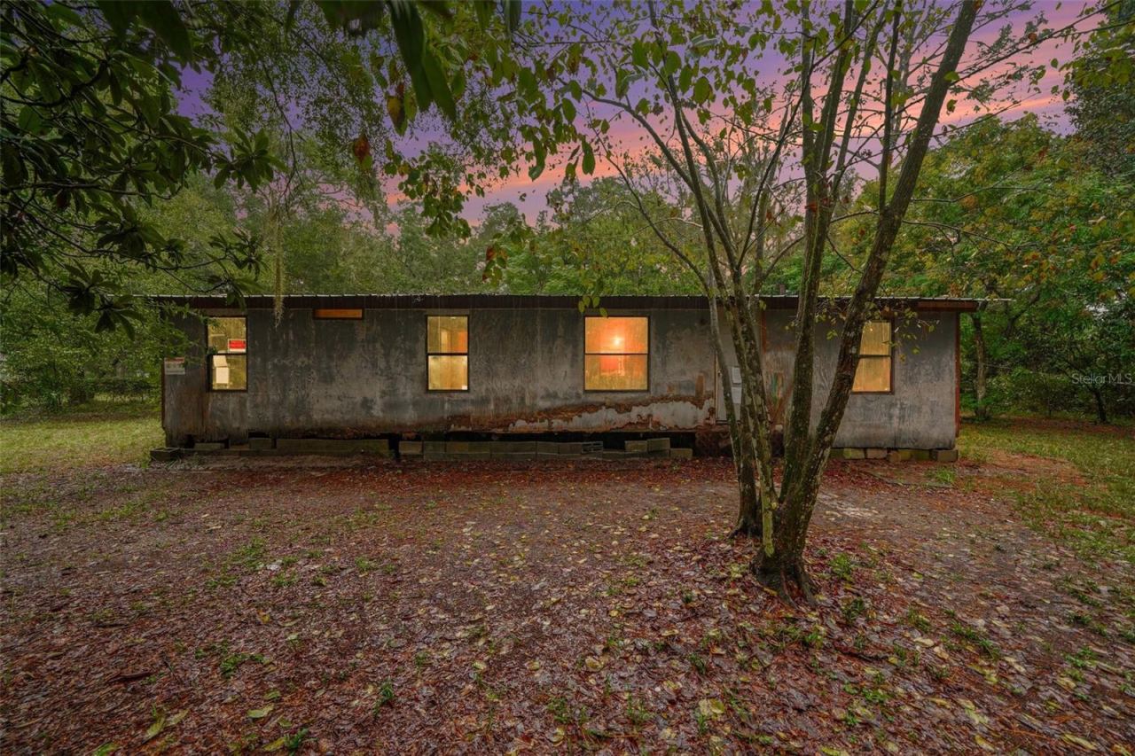 114 Shady Oak Dr, Satsuma