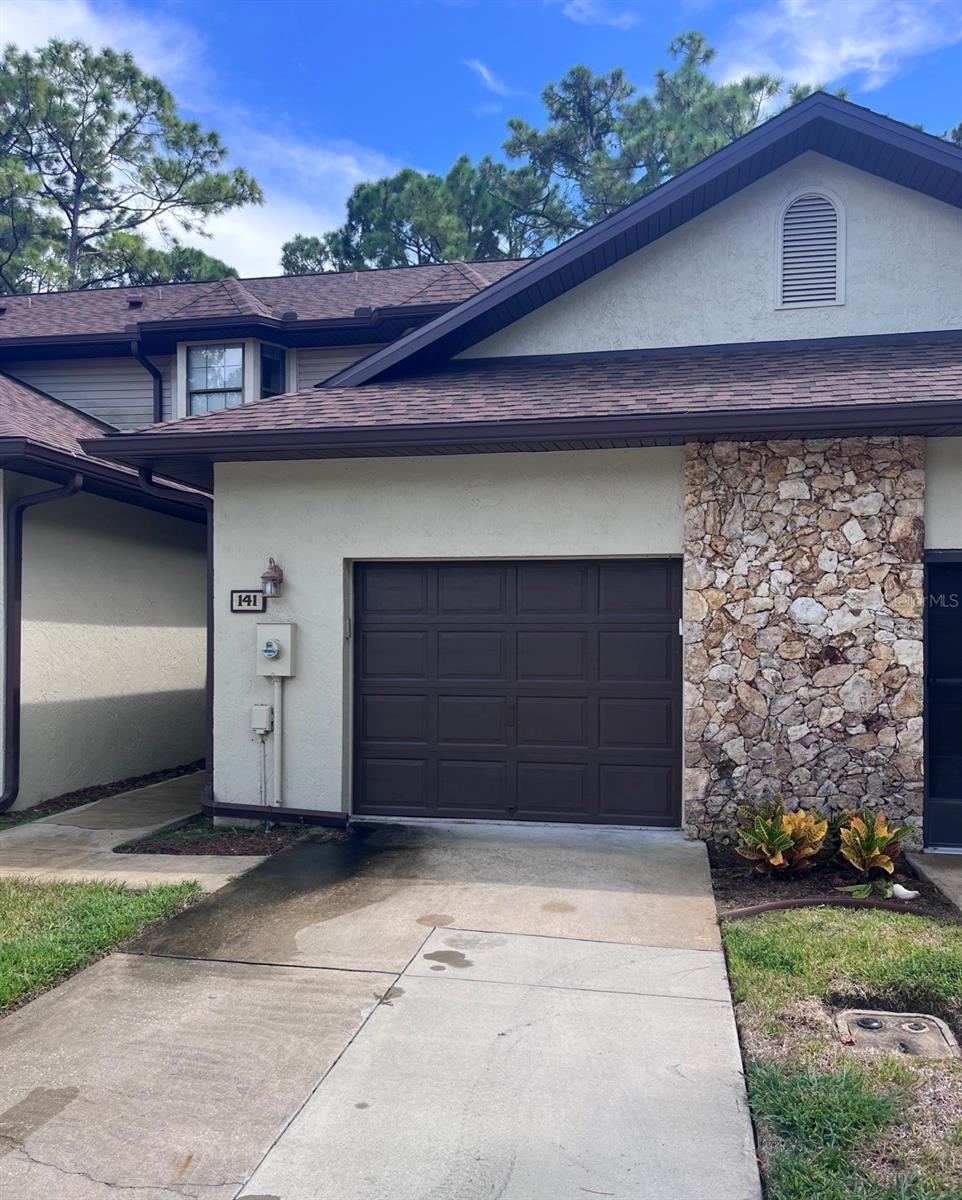 Photo 2 of 141 Dovecote Ln, Daytona Beach, FL 32114