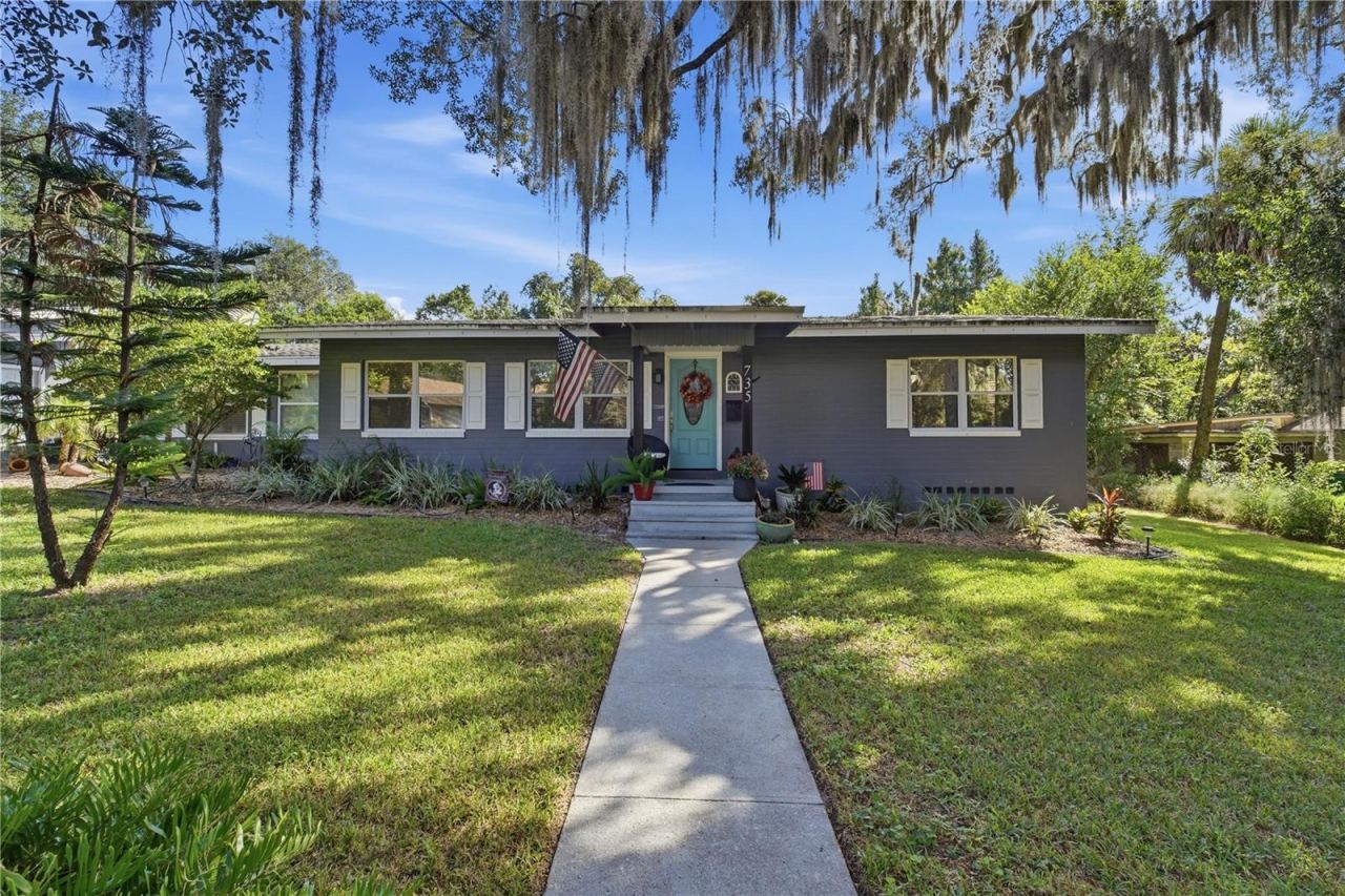 735 N Sans Souci Ave, Deland