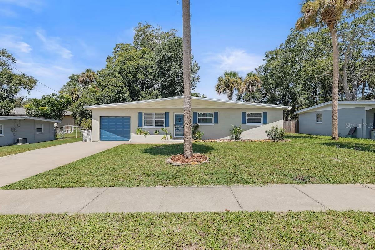 Photo 2 of 330 Slayton Ave, South Daytona, FL 32119