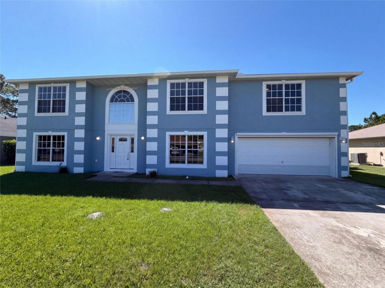 10 Freeland Ln, Palm Coast