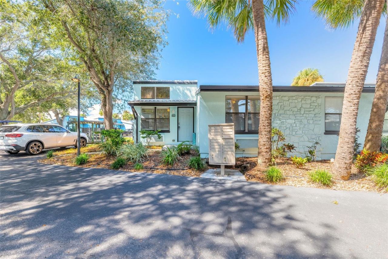 Photo 2 of 42 Jacaranda Cay Ct #42, New Smyrna Beach, FL 32169