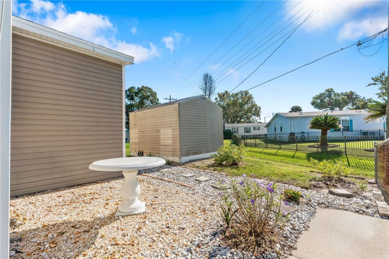 Photo 5 of 120 Ash St, Edgewater, FL 32141