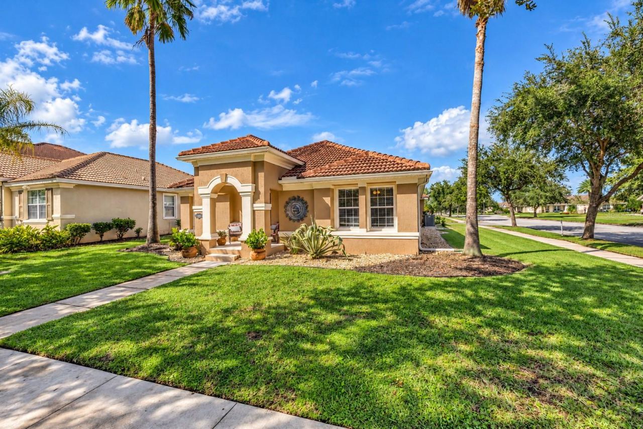 3321 Pino Ave, New Smyrna Beach