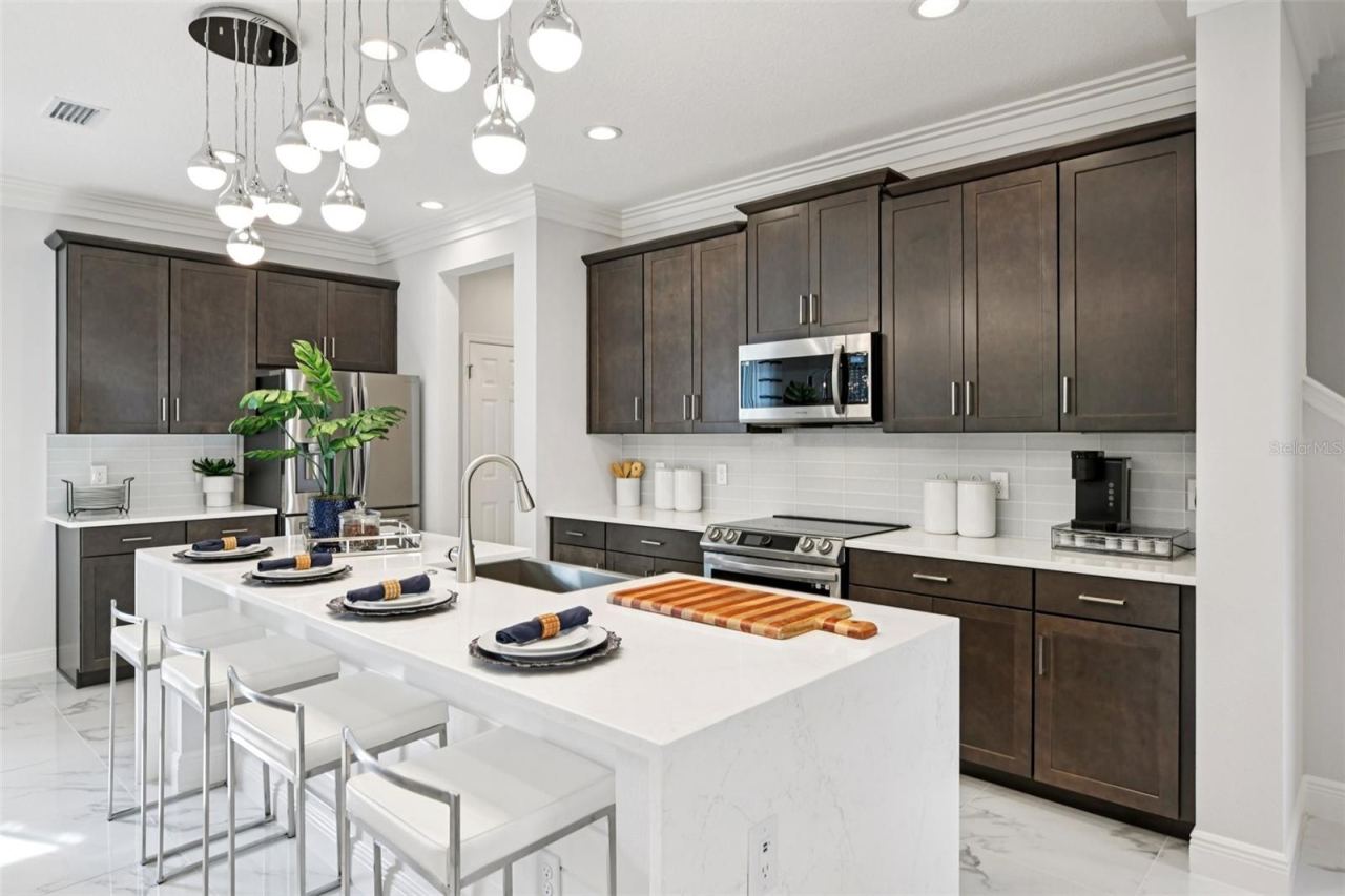 Photo 2 of 1217 White Ash Loop, Deland, FL 32720
