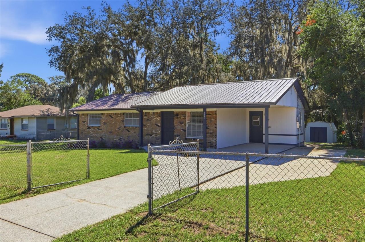 Photo 3 of 330 Brooklyn Ave, Orange City, FL 32763