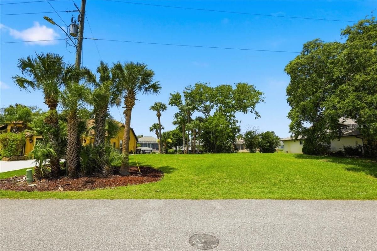 27 Cottonwood Ct, Palm Coast