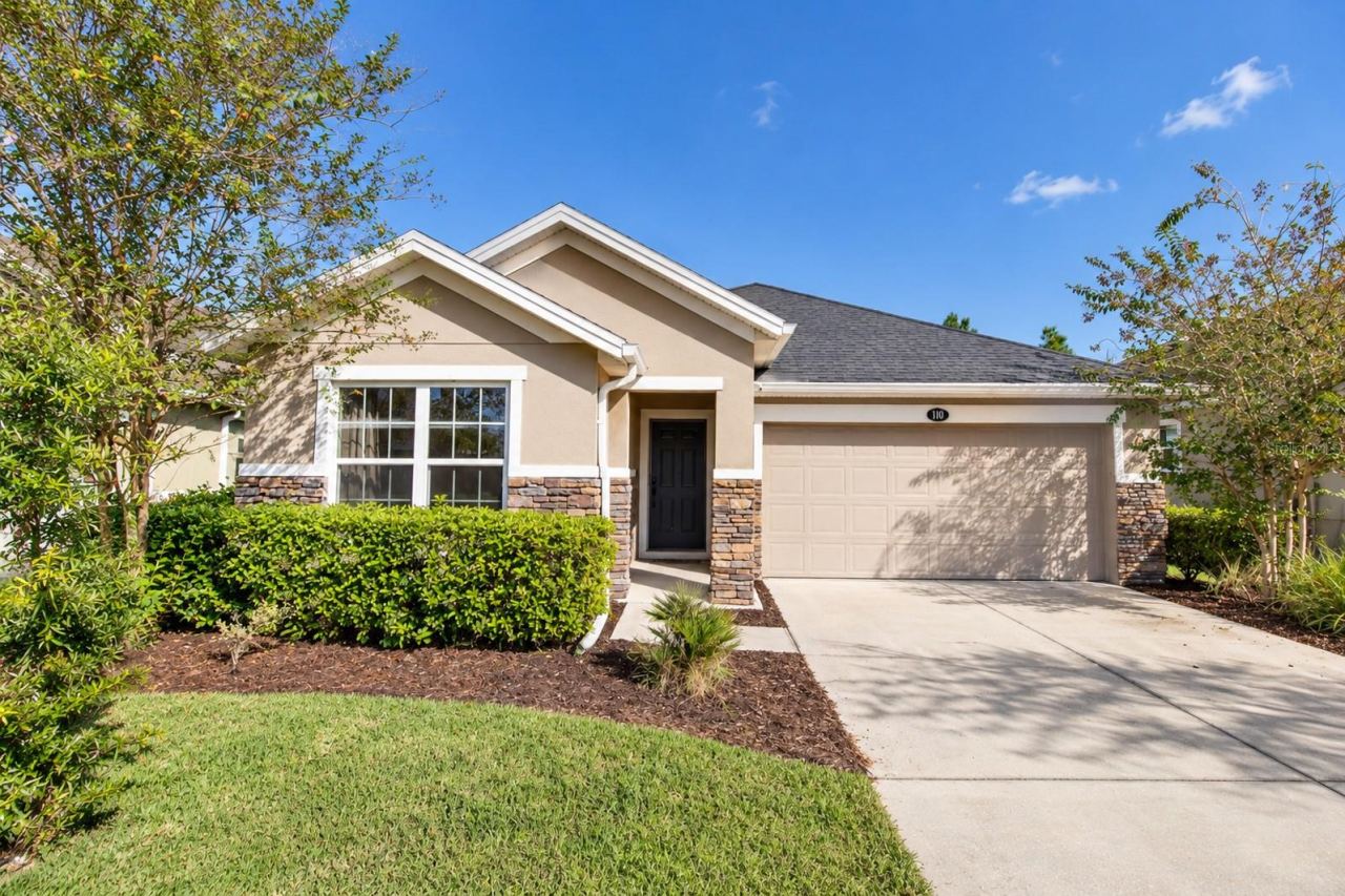 110 Gleneagle Grande Dr, Daytona Beach