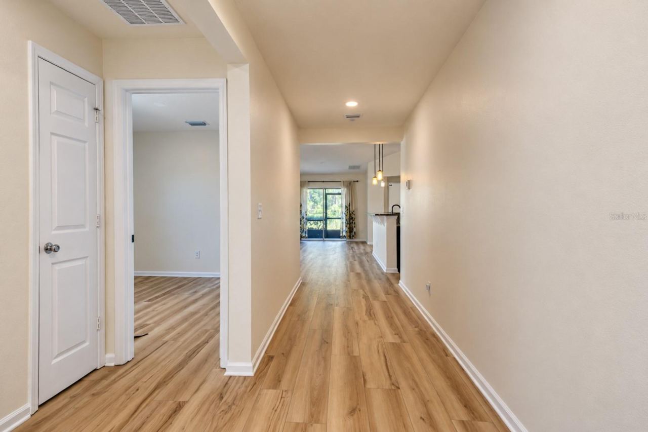 Photo 5 of 110 Gleneagle Grande Dr, Daytona Beach, FL 32124