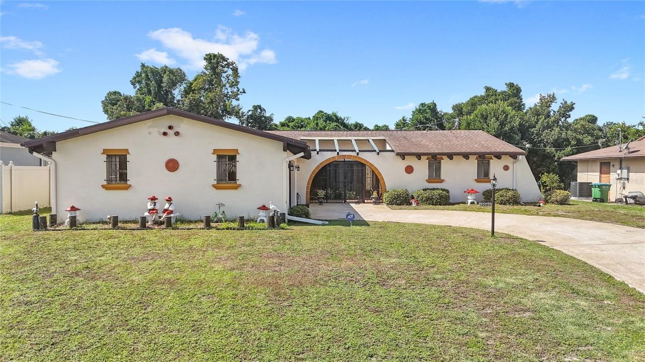 Photo 3 of 2080 Roseway Ave, Deltona, FL 32738