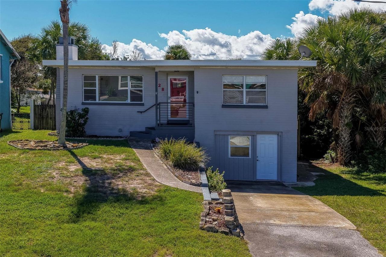 128 Minerva Rd, Daytona Beach