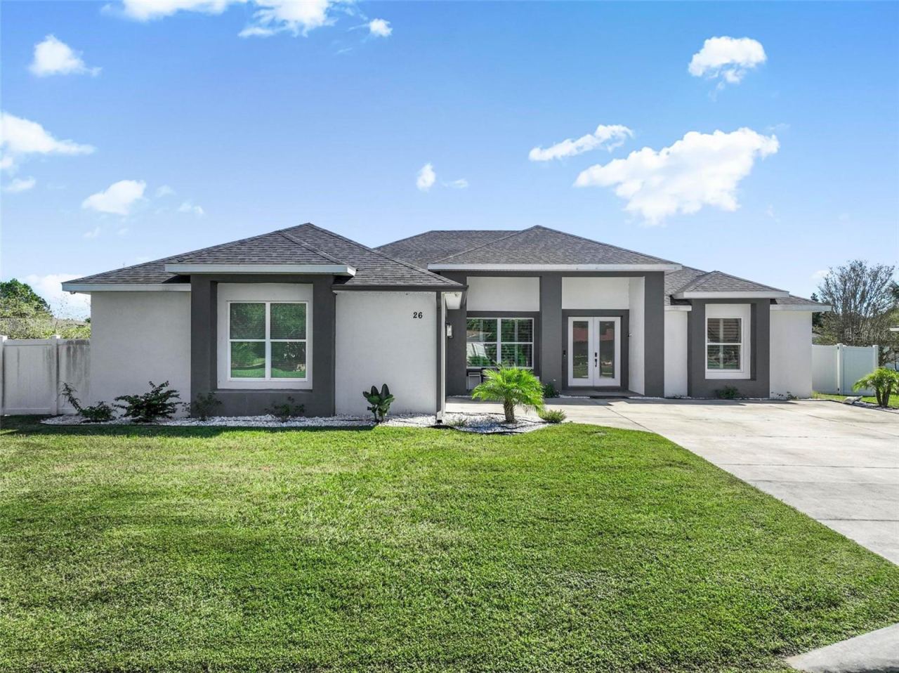 26 W Ludlow Ln, Palm Coast