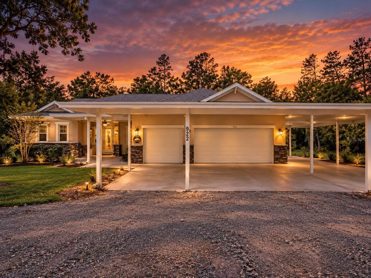 Photo 2 of 922 Volusia Timber Ct, Lake Helen, FL 32744
