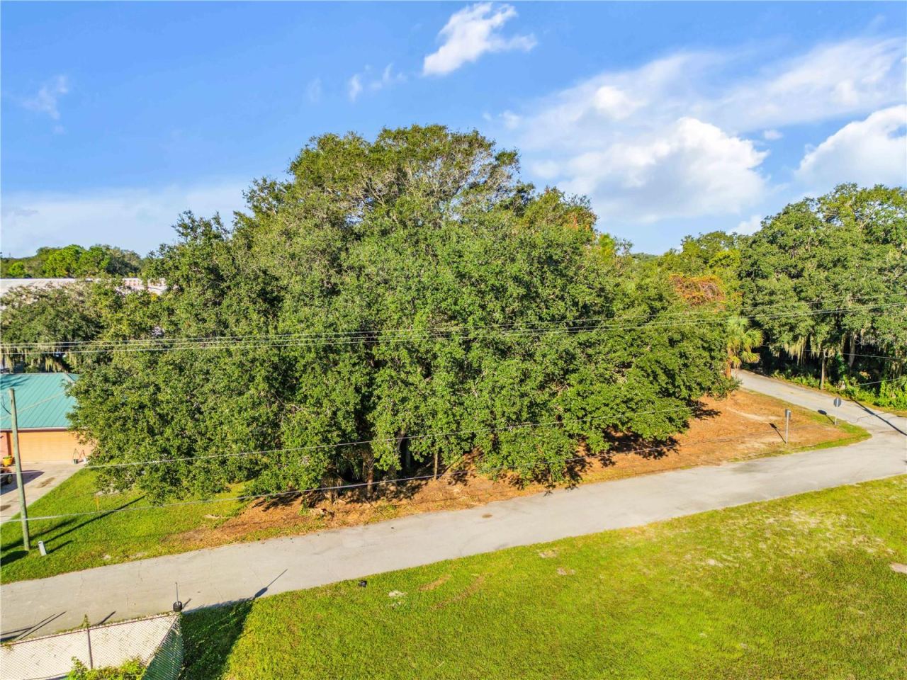 Photo 3 of 0 Dixie Ln, Oak Hill, FL 32759