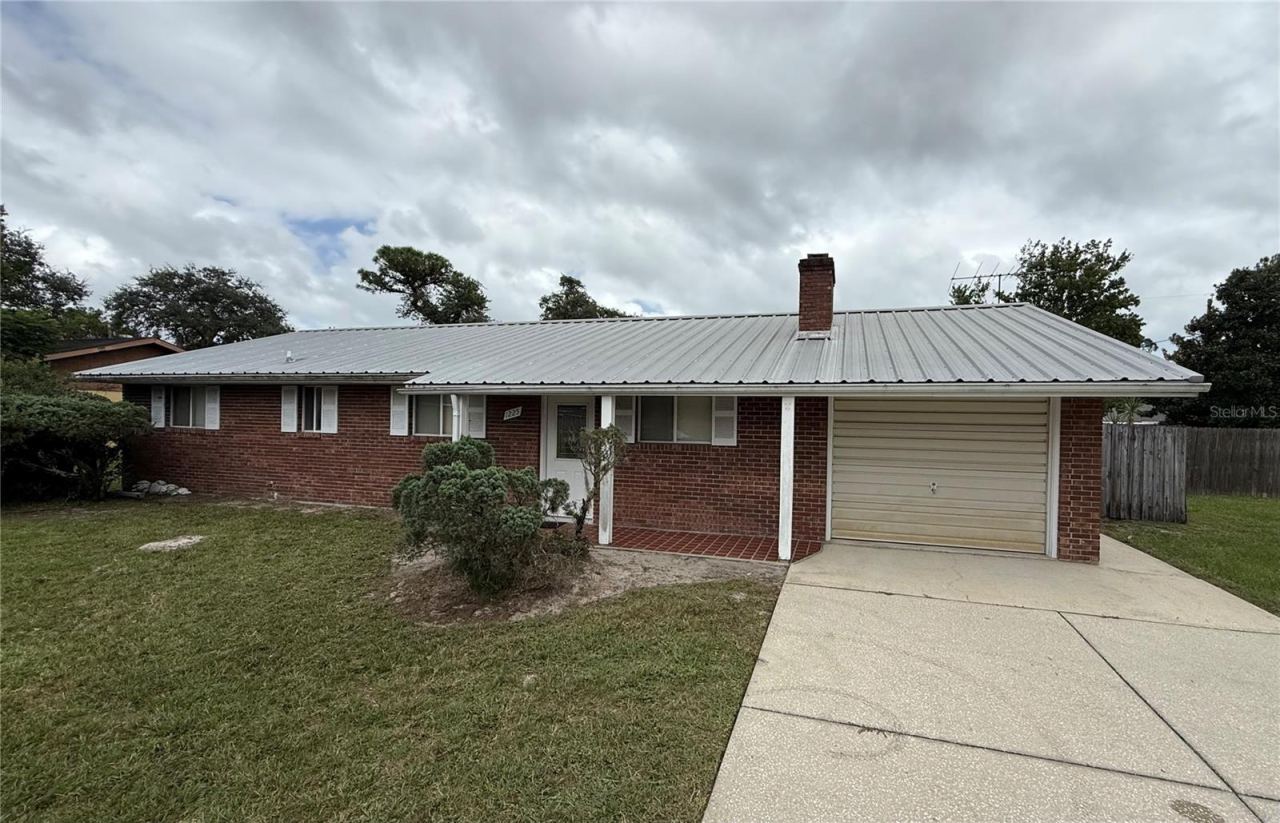 1225 Victory Palm Dr, Edgewater