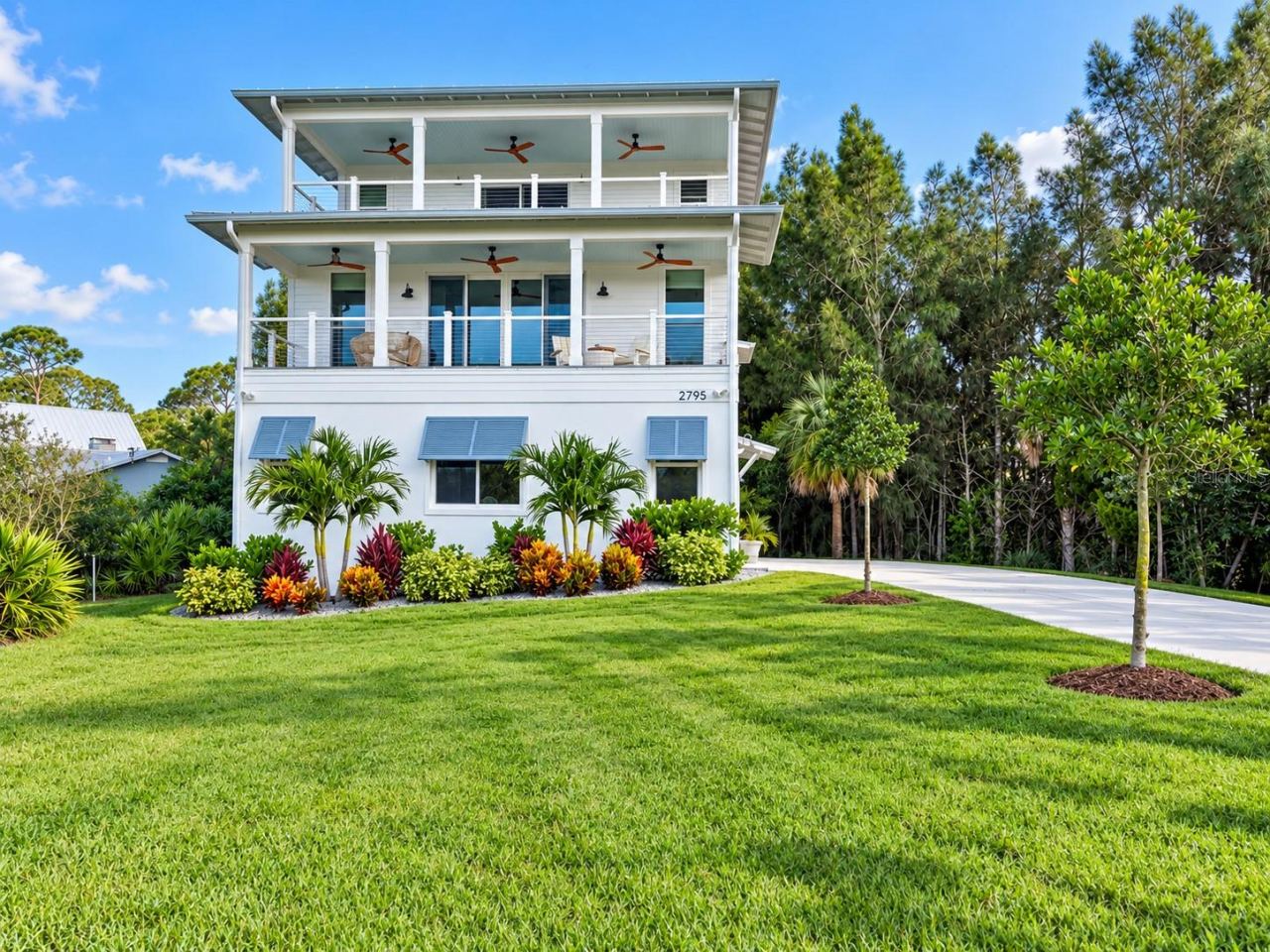 2795 Sunset Dr, New Smyrna Beach