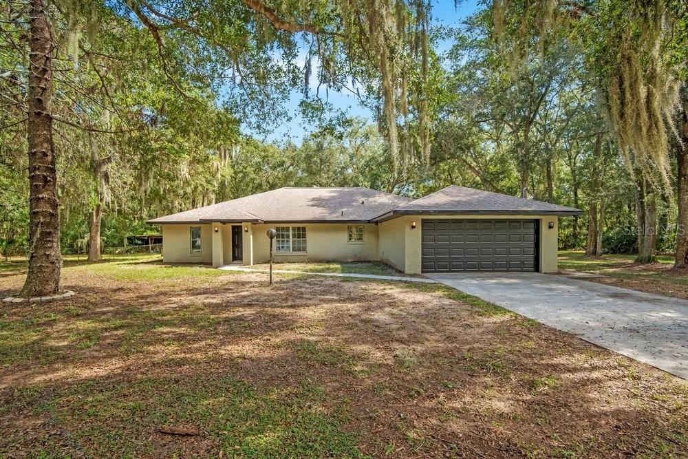211 S Gaines St, Oak Hill