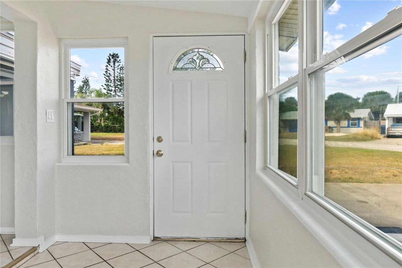Photo 3 of 16 Hibiscus Dr, Ormond Beach, FL 32176