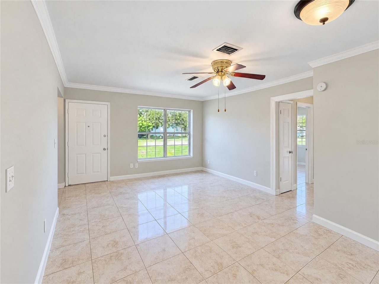 Photo 3 of 1331 E Hancock Dr, Deltona, FL 32725