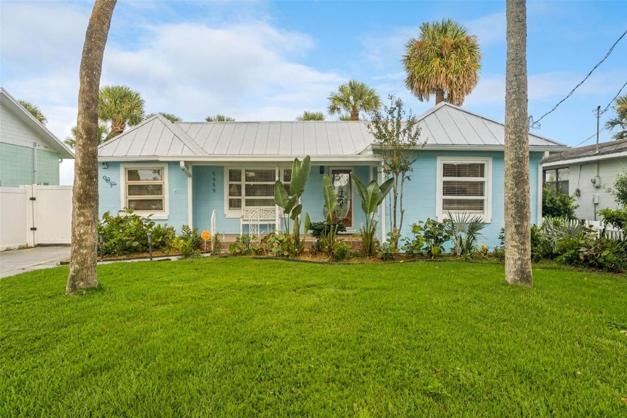 Photo 2 of 5959 Riverside Dr, Port Orange, FL 32127