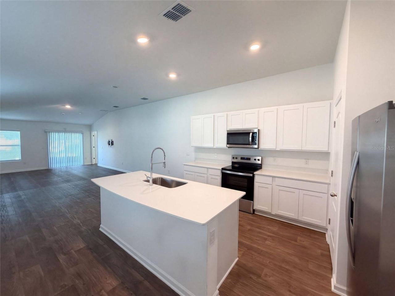 Photo 2 of 9 Radium Ln, Palm Coast, FL 32164