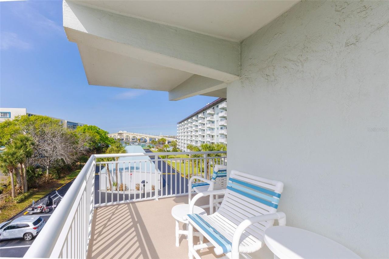 Photo 5 of 100 Silver Beach Ave #502, Daytona Beach, FL 32118