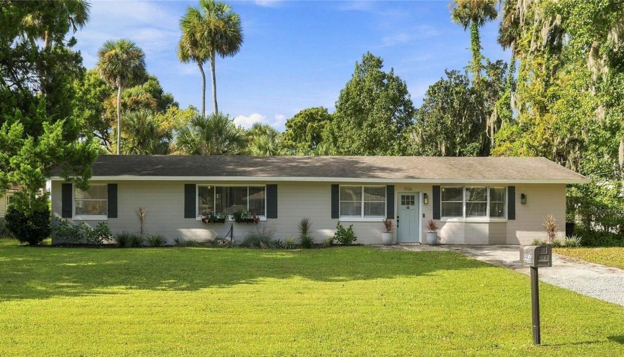 556 Oliver Dr, New Smyrna Beach