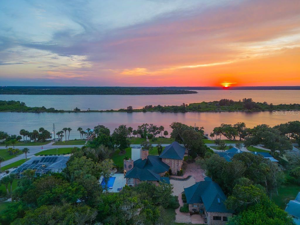 2627 John Anderson Dr, Ormond Beach