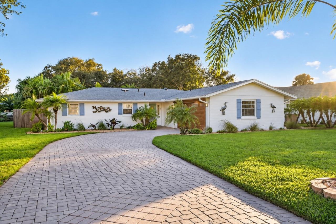 110 Cunningham Dr, New Smyrna Beach