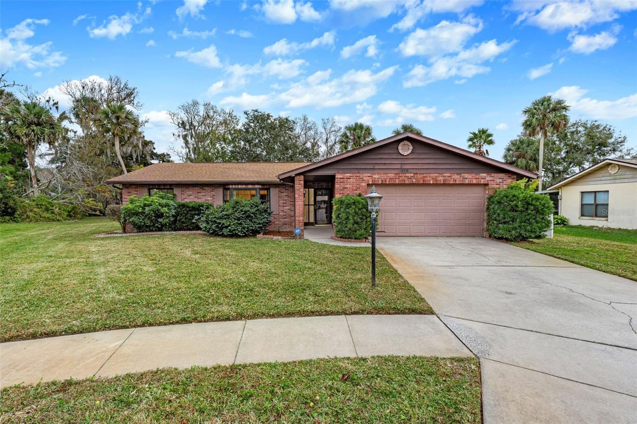 109 Nathan Hale Ct, Daytona Beach
