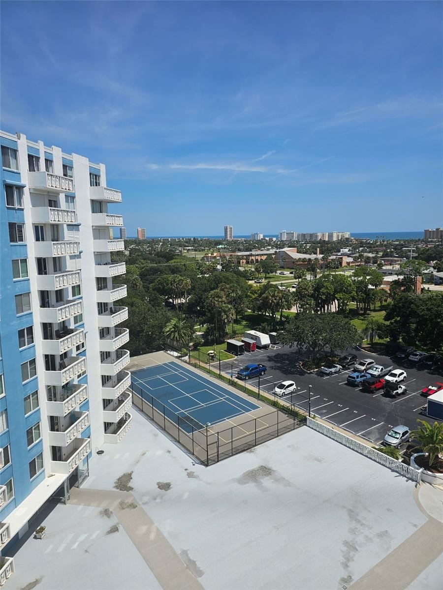 925 N Halifax Ave #909, Daytona Beach