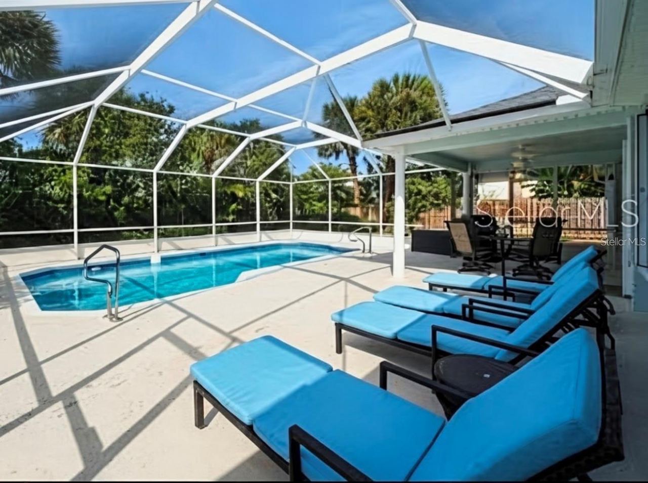 Photo 3 of 19 Mahoe Dr N, Palm Coast, FL 32137