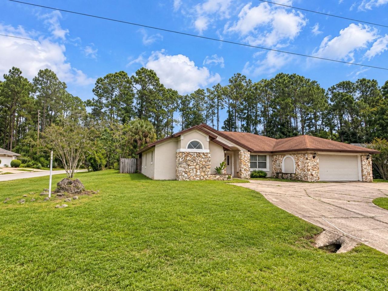 1 Windsor Pl, Palm Coast, FL 32164