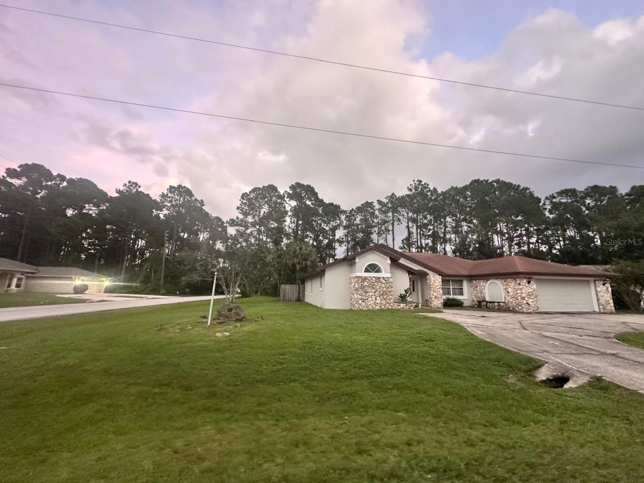 Photo 2 of 1 Windsor Pl, Palm Coast, FL 32164