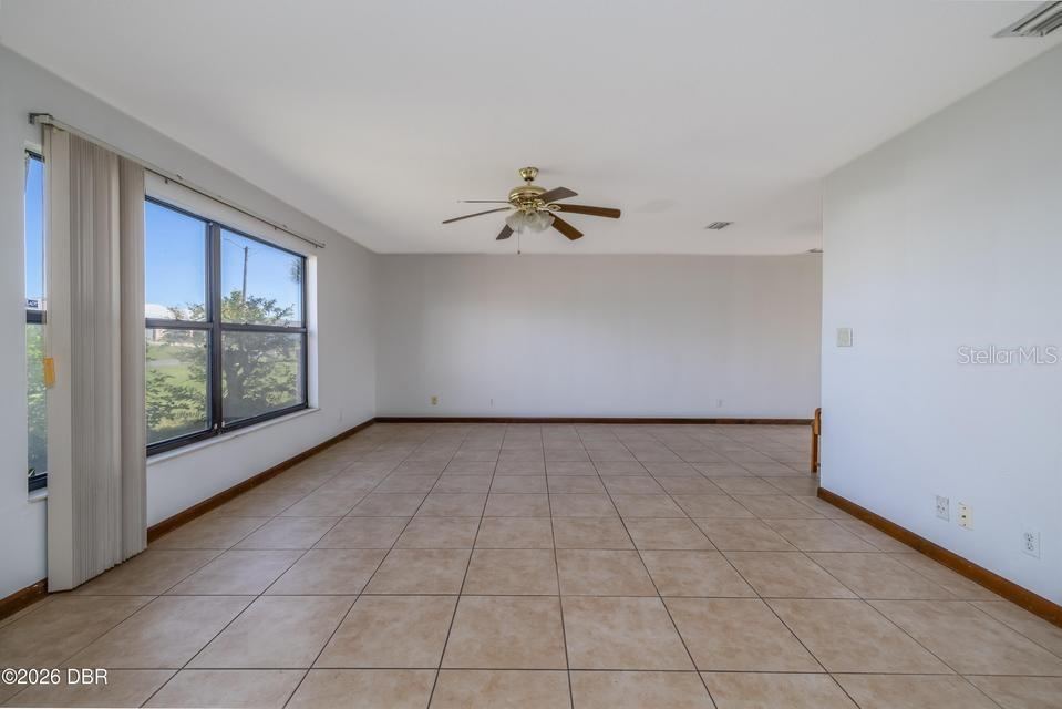 Photo 3 of 116 Sand Dunes Dr, Ormond Beach, FL 32176