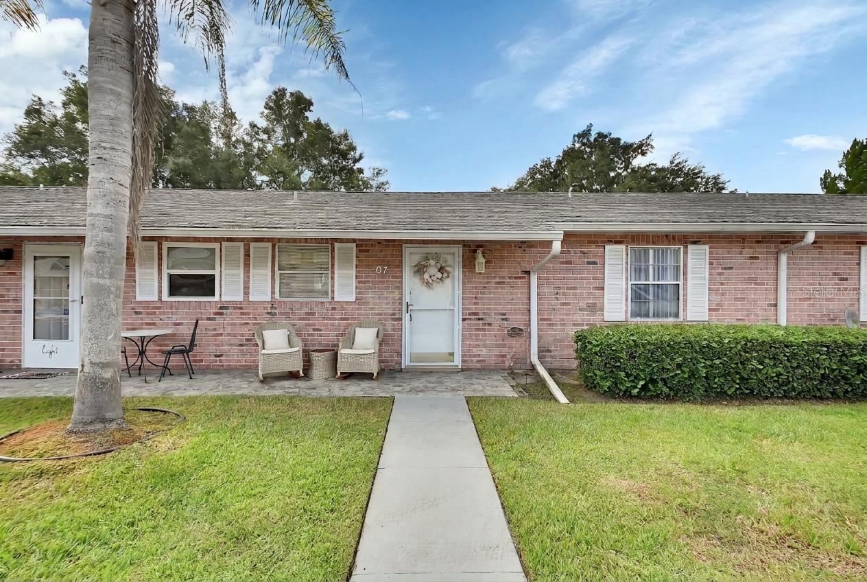 7 Fairway Ct #7, Deland