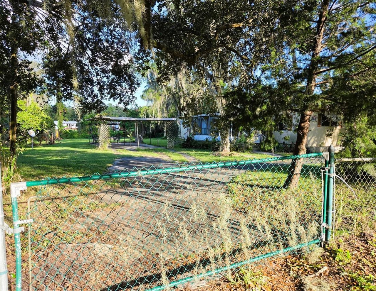 613 Carpenter Rd, Orlando