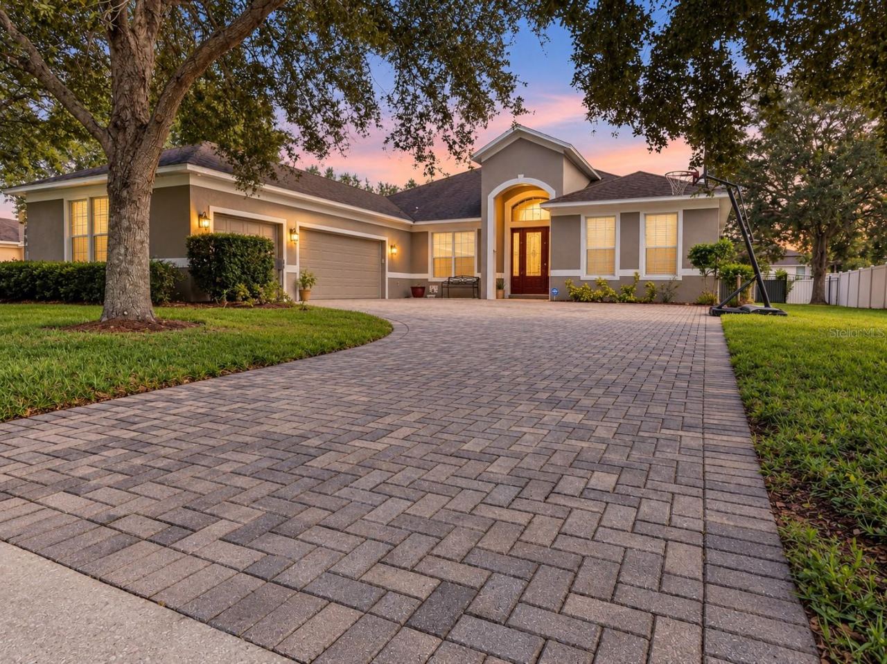 2210 Parkside Meadow Dr, Apopka