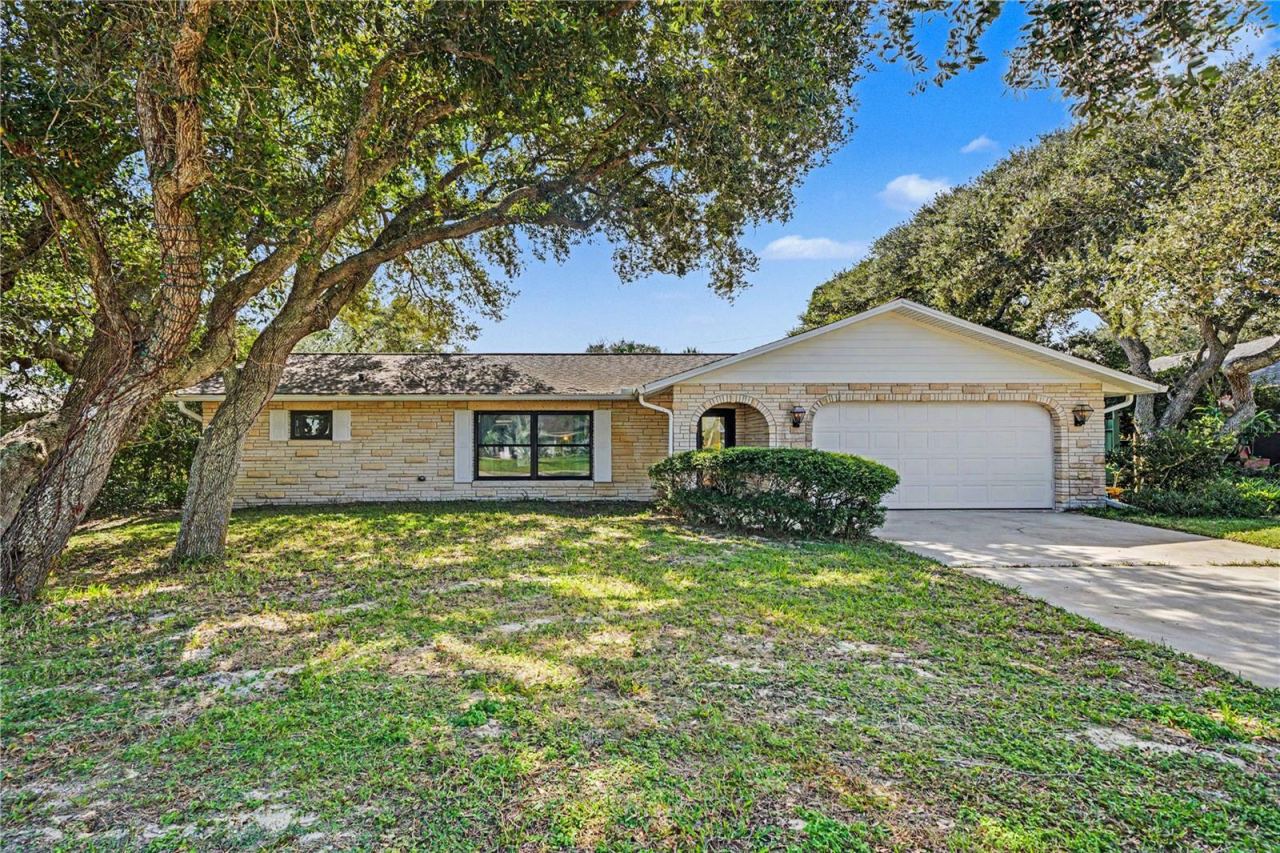 Photo 2 of 4790 Michael Ln, Ponce Inlet, FL 32127