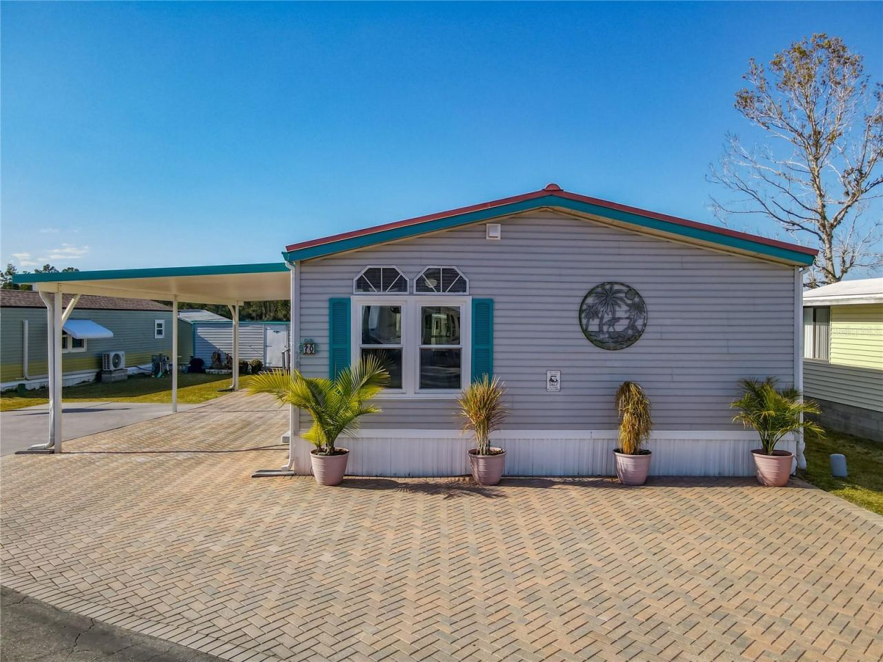 70 Eagle Pt S, Osteen, FL 32764