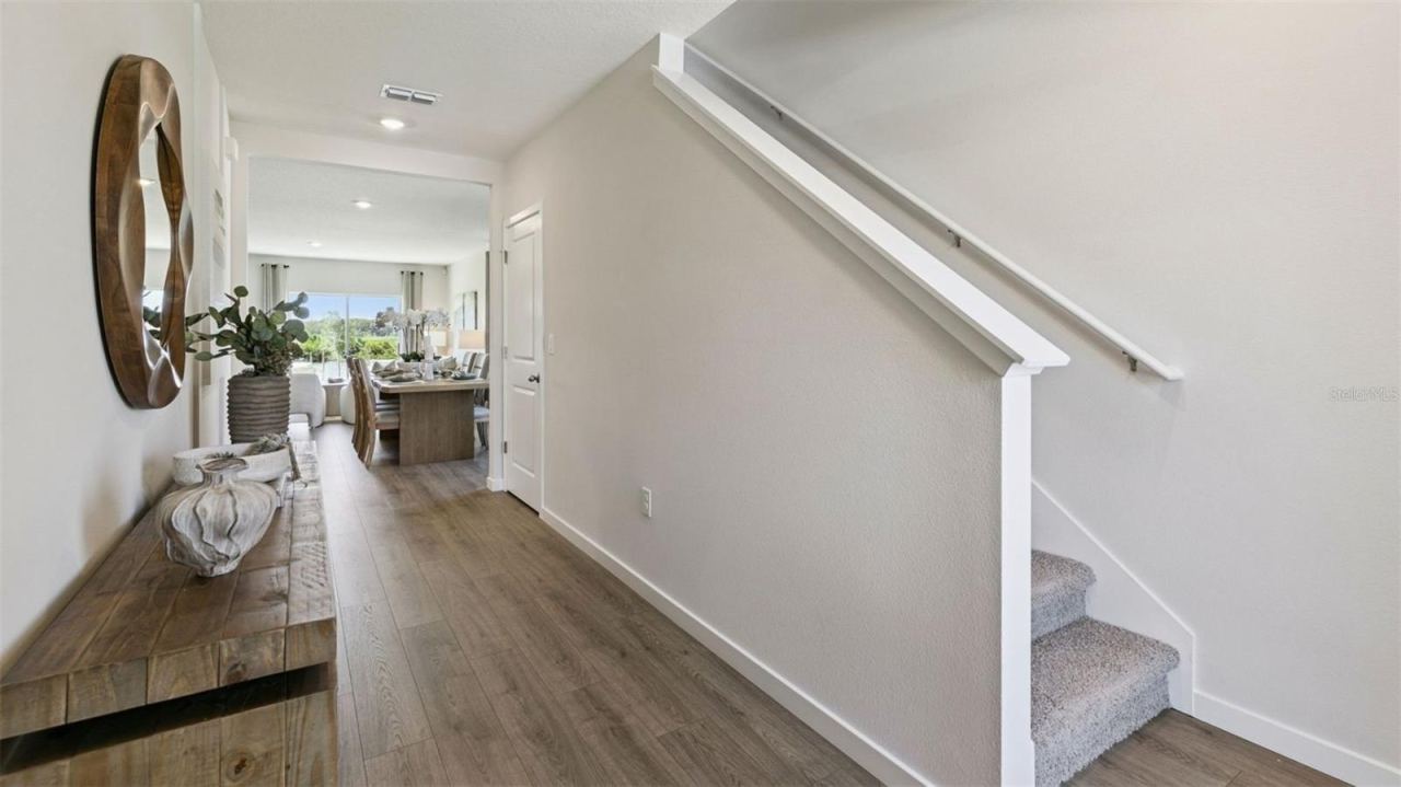 Photo 3 of 906 Bluet Dr, Port Orange, FL 32129