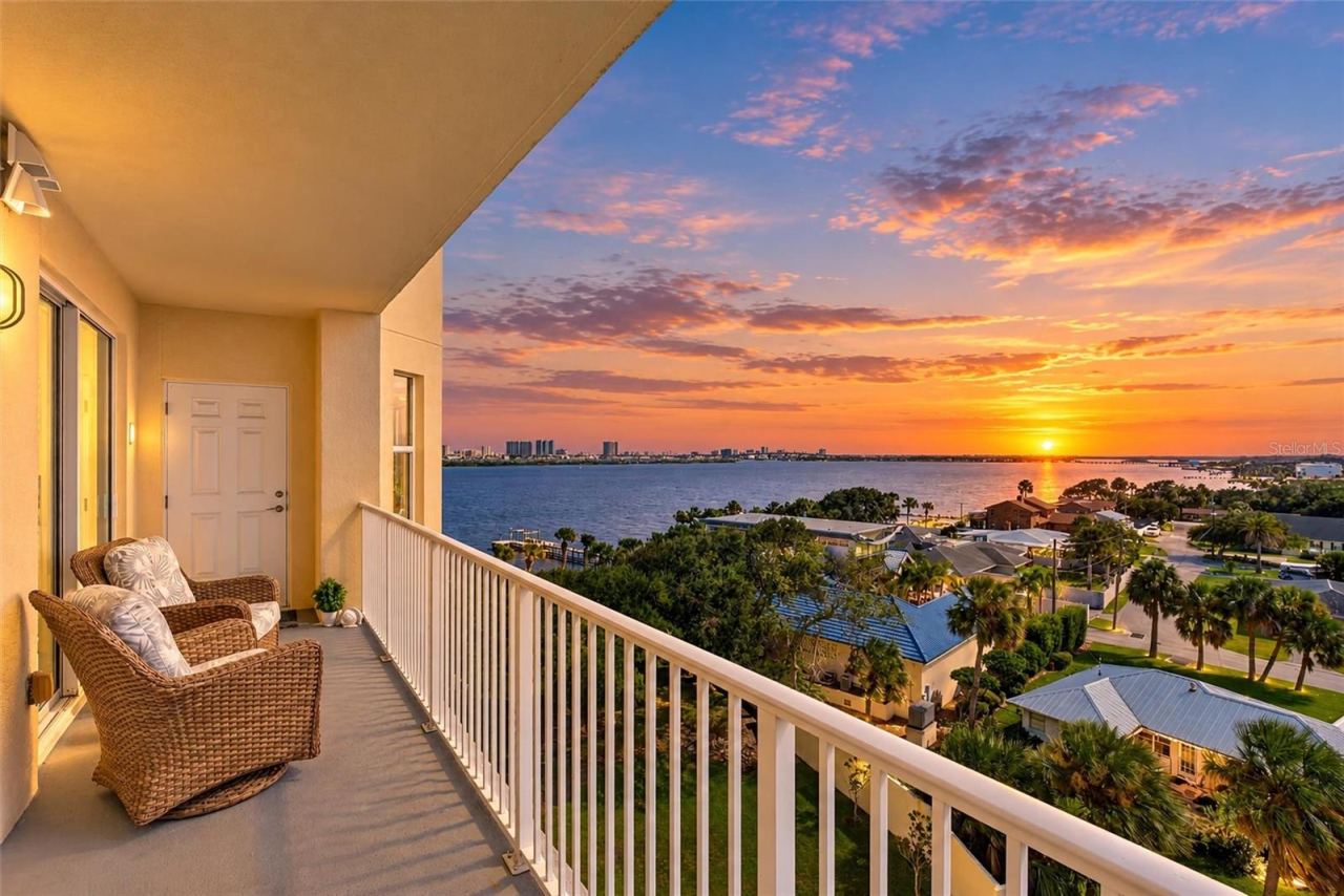 Photo 3 of 2801 S Ridgewood Ave #608, South Daytona, FL 32119
