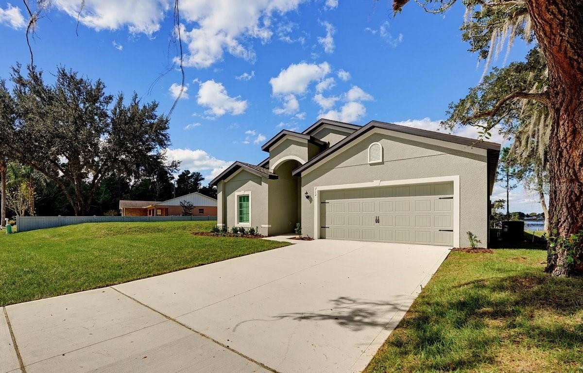 Photo 3 of 712 Alderwood Ave, Deltona, FL 32738