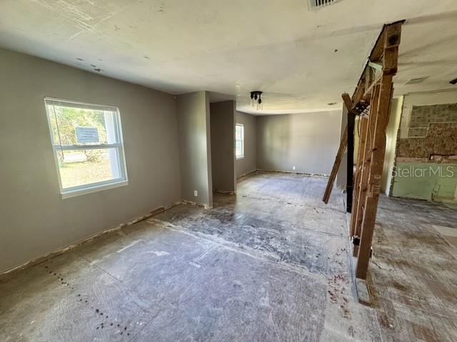 Photo 3 of 5841 Boggs Ford Rd, Port Orange, FL 32127