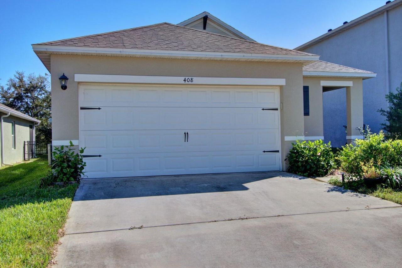 Photo 2 of 408 Lady Bella Pl, Deland, FL 32724