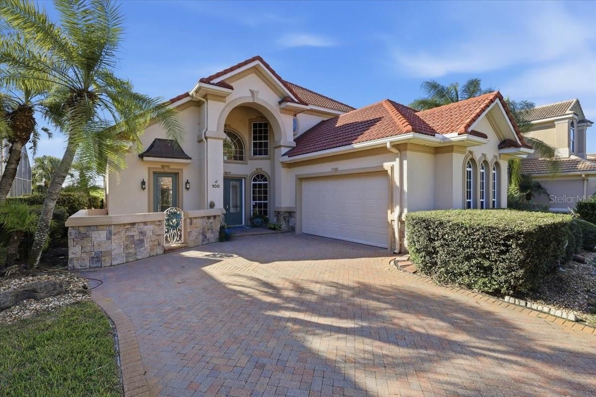 Photo 5 of 100 Emerald Lake Dr, Palm Coast, FL 32137
