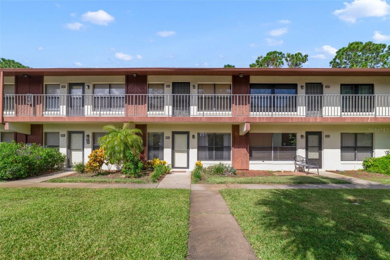 108 Lacosta Ln #614, Daytona Beach
